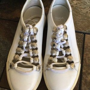 Toga pulla White tennis shoes size 38/7